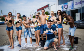 Bikini Carwash - bilancujeme