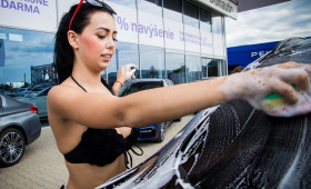 Bikini Carwash - bilancujeme