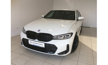 BMW radu 320d xDrive Sedan