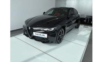 ALFA ROMEO Giulia 2,0Turbo 280k 8AT Veloce Q4